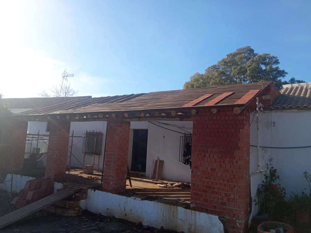 Tejado Exterior madera y teja