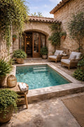 Proyecto de piscina pequeña en patio mediterráneo